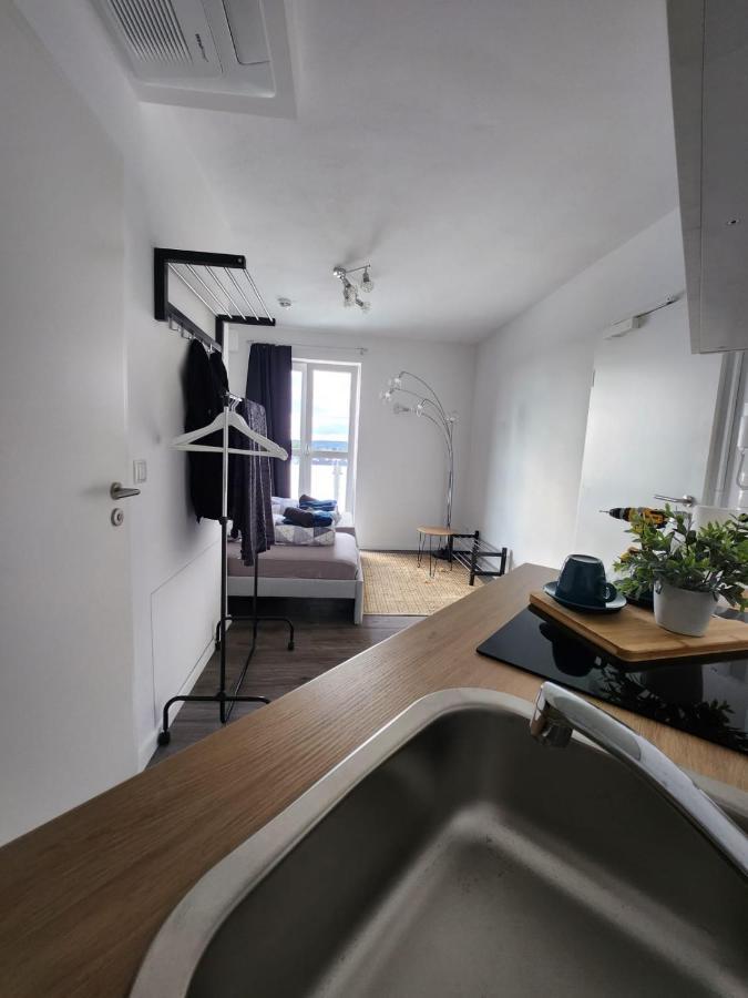 Cozy Apartment Mit Wifi, Aufzug & Kostenlos Parken El-Living Augsburg Exterior photo
