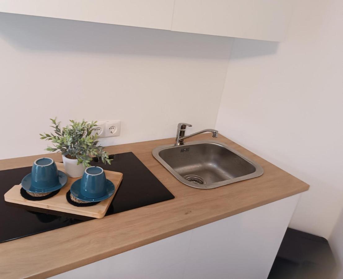 Cozy Apartment Mit Wifi, Aufzug & Kostenlos Parken El-Living Augsburg Exterior photo